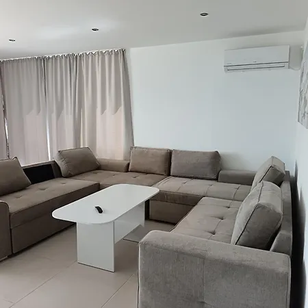 Апартаменты Victoria Бяла